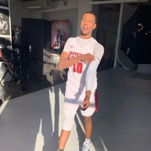 Meet your Posher, Bj